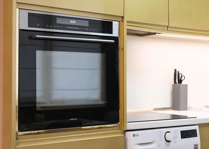 Romantic Loft With Jacuzzi Bath Near Center Апартаменти *