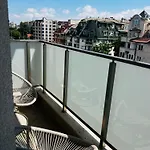 Cozy Loft With Jacuzzi Bath Near Center & Free Street Parking Пловдив