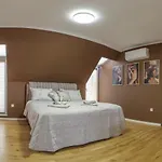 Cozy Loft With Jacuzzi Bath Near Center & Free Street Parking * Пловдив