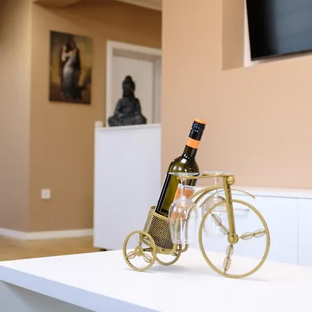 Romantic Loft With Jacuzzi Bath Near Center بلوفديف