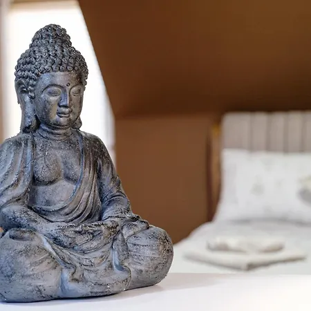 Heart & Honey - The Romantic Loft Apartment Plovdiv