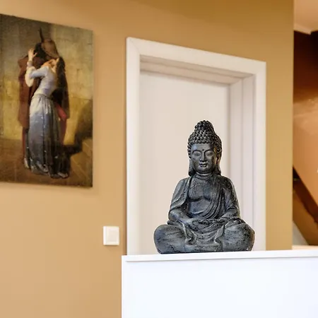 Appartement Heart & Honey - The Romantic Loft Plovdiv