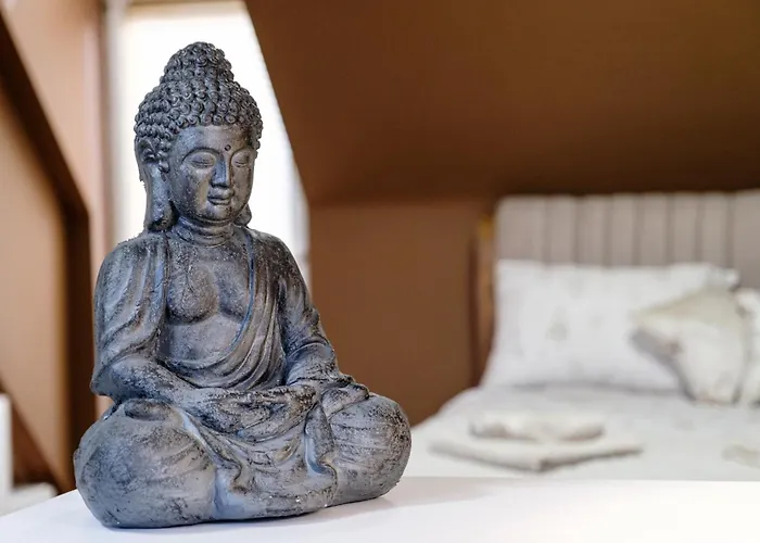 Romantic Loft With Jacuzzi Bath Near Center شقة بلوفديف